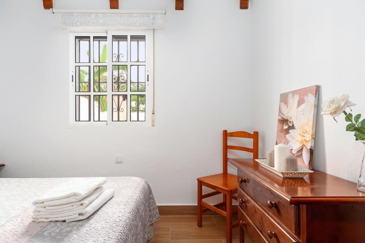 Apartamento En La Playa Con Terraza Кониль-де-ла-Фронтера Экстерьер фото
